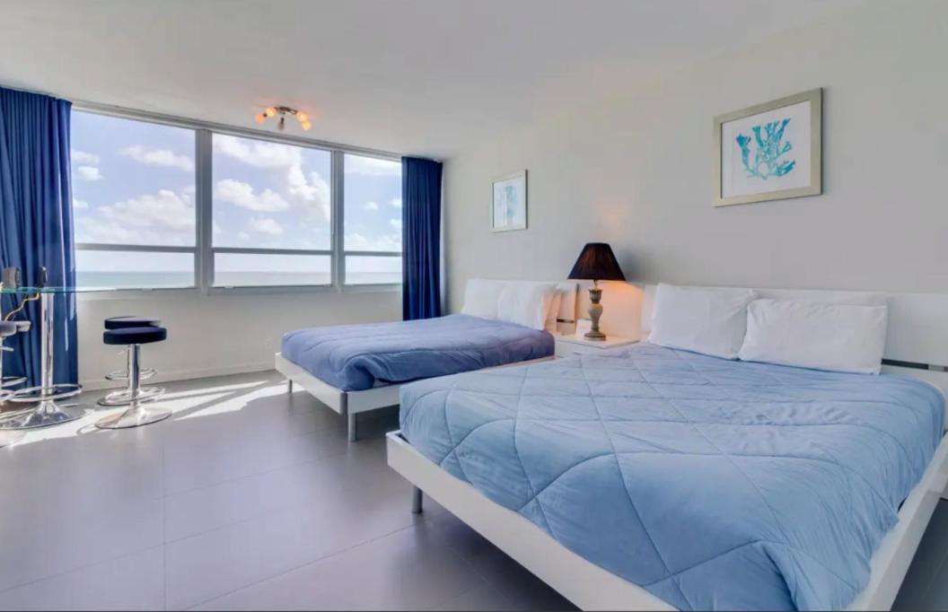 Castle 835 Oceanview Studio On Beach With Pool, Gym, Bars, And Free Parking Villa Miami Beach Buitenkant foto